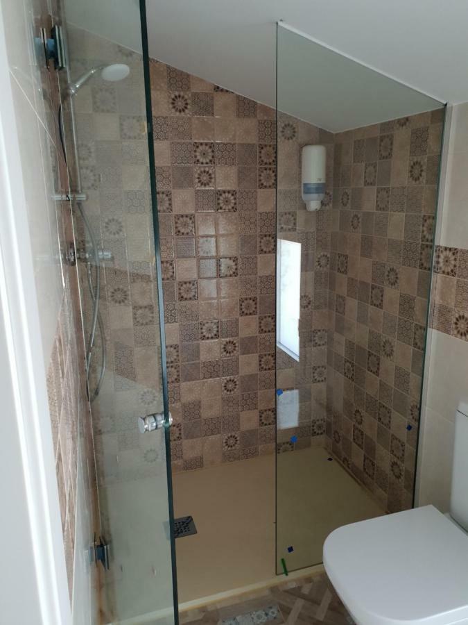 Apartamentos Hostal Cabanas Carboneras de Guadazaon Luaran gambar